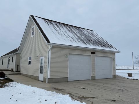 Tiny photo for 990 E 50 N, Flora, IN 46929 (MLS # 202548223)