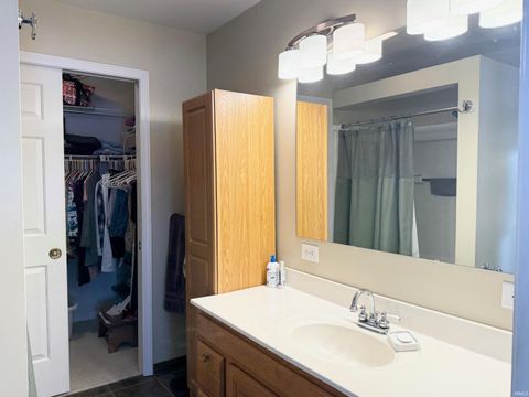 Tiny photo for 990 E 50 N, Flora, IN 46929 (MLS # 202548223)