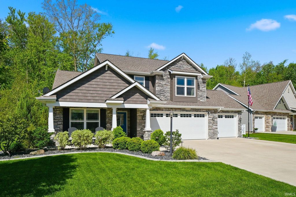Photo of 12611 Berkhill Cove, Fort Wayne, IN 46818 (MLS # 202618349)
