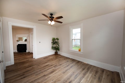Tiny photo for 210 N Railroad Street, Monticello, IN 47960 (MLS # 202633112)