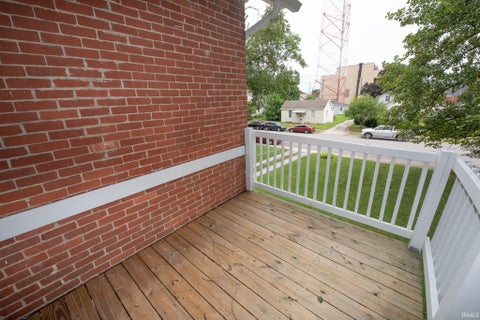 Tiny photo for 210 N Railroad Street, Monticello, IN 47960 (MLS # 202633112)
