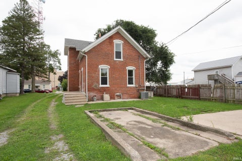 Tiny photo for 210 N Railroad Street, Monticello, IN 47960 (MLS # 202633112)