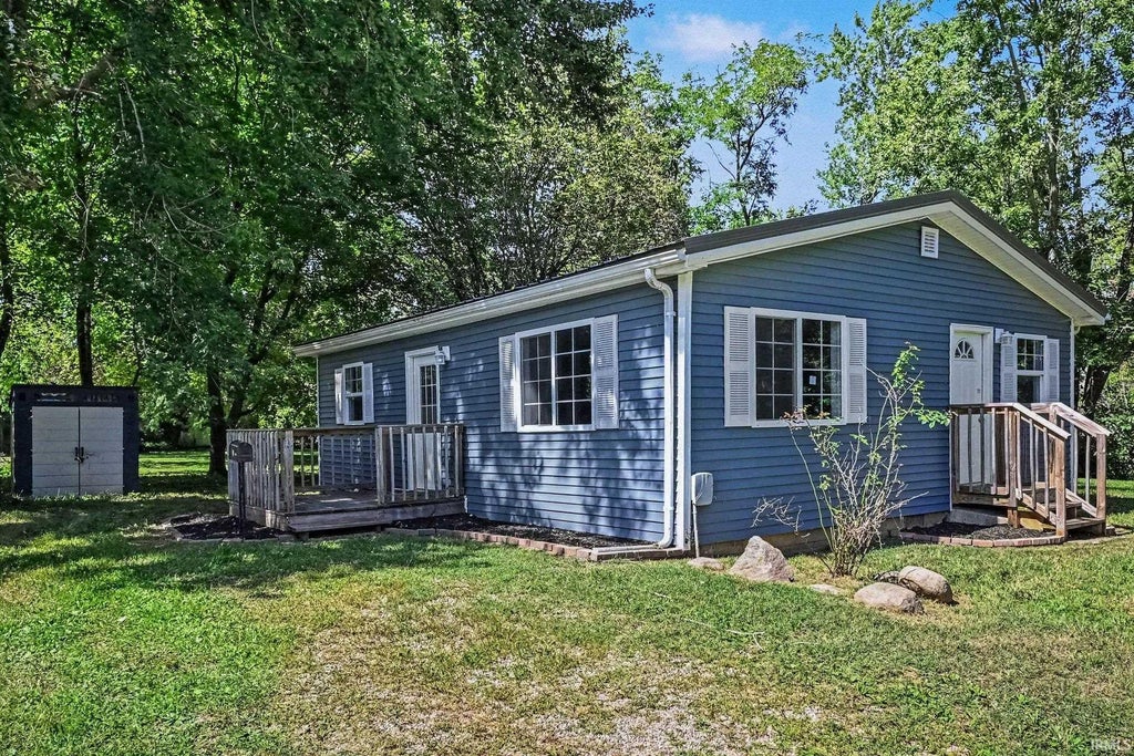 Photo of 108 River Street, Ligonier, IN 46767 (MLS # 202638088)