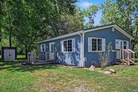 Tiny photo for 108 River Street, Ligonier, IN 46767 (MLS # 202638088)