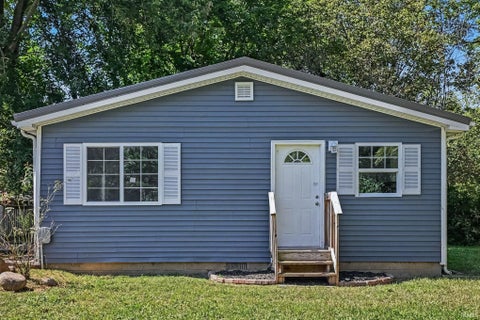 Tiny photo for 108 River Street, Ligonier, IN 46767 (MLS # 202638088)