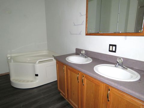 Tiny photo for 12814 W Bicycle Bridge Road, Battle Ground, IN 47920 (MLS # 202537439)