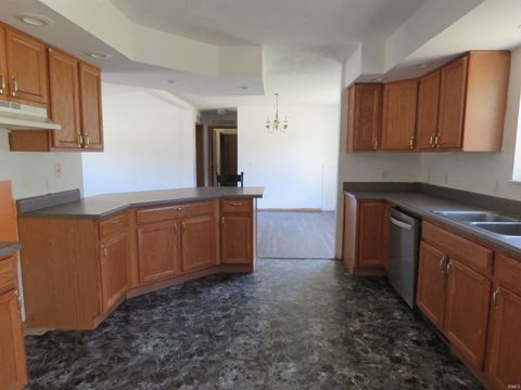 Tiny photo for 12814 W Bicycle Bridge Road, Battle Ground, IN 47920 (MLS # 202537439)