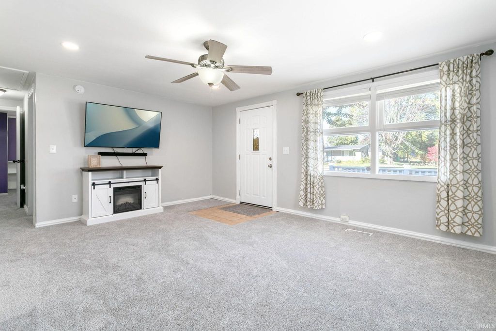 Photo of 528 W Elm Street, New Carlisle, IN 46552 (MLS # 202542827)