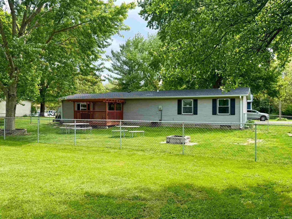 Photo of 1634 King Street, Wabash, IN 46992 (MLS # 202618094)