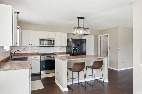 Tiny photo for 987 GULF SHORE Boulevard, Kokomo, IN 46902 (MLS # 202614707)