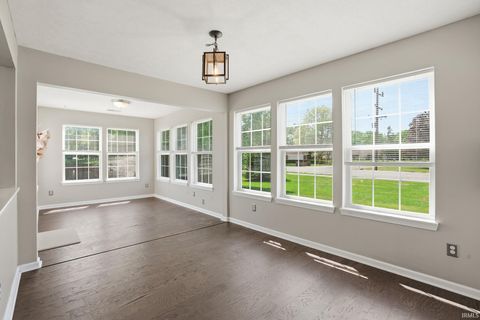 Tiny photo for 987 GULF SHORE Boulevard, Kokomo, IN 46902 (MLS # 202614707)