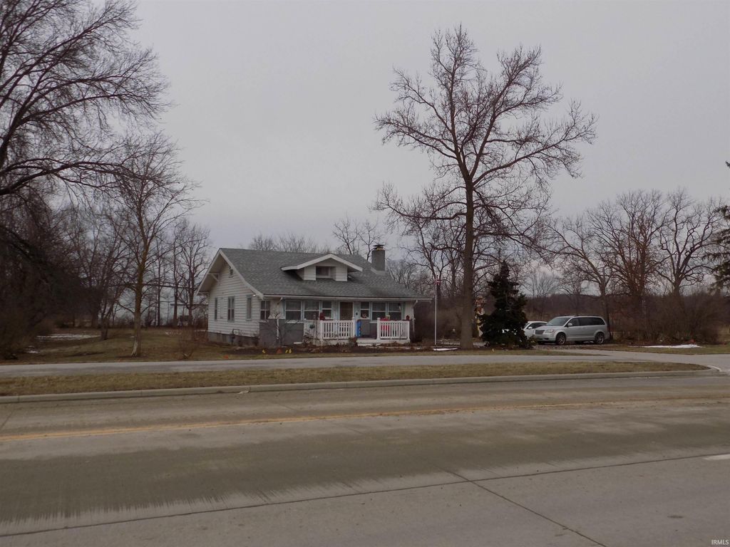 Photo of 6240 Bass Road, Fort Wayne, IN 46818 (MLS # 202601602)