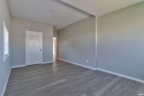 Tiny photo for 809 E Columbia Street, Evansville, IN 47711 (MLS # 202641943)