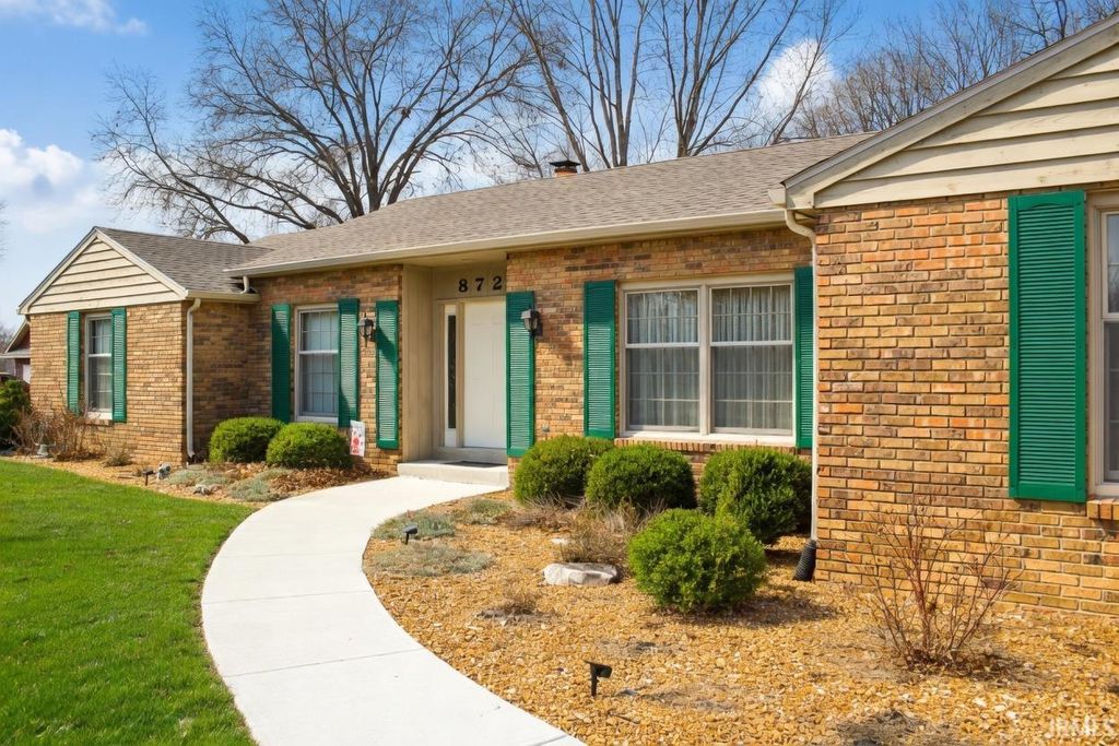 Photo of 8729 Nicole Drive, Fort Wayne, IN 46806 (MLS # 202612708)