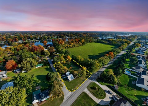 Tiny photo for 11693 Vistula Road, Osceola, IN 46561 (MLS # 202644961)