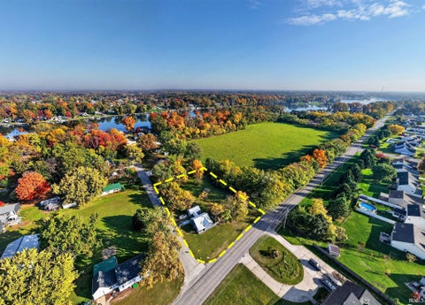 Tiny photo for 11693 Vistula Road, Osceola, IN 46561 (MLS # 202644961)