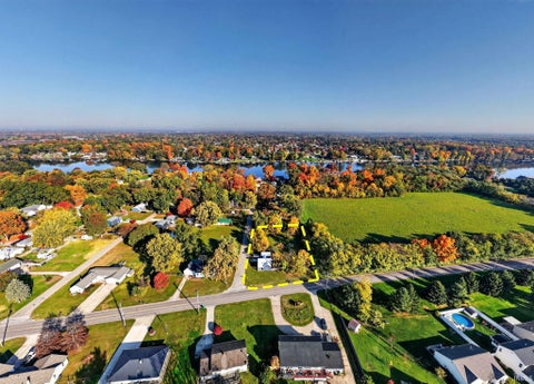 Tiny photo for 11693 Vistula Road, Osceola, IN 46561 (MLS # 202644961)