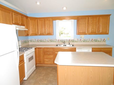 Tiny photo for 19341 Yoder Drive, Goshen, IN 46528 (MLS # 202614381)