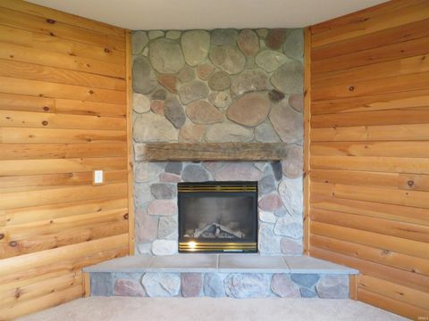 Tiny photo for 19341 Yoder Drive, Goshen, IN 46528 (MLS # 202614381)