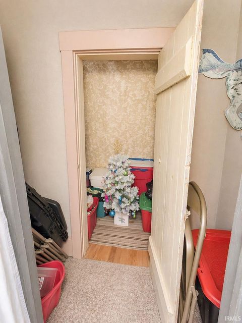 Tiny photo for 17 E Ramey Street, Rossville, IN 46065 (MLS # 202614058)