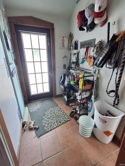 Tiny photo for 17 E Ramey Street, Rossville, IN 46065 (MLS # 202614058)