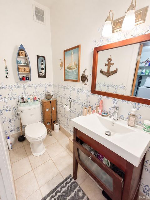 Tiny photo for 17 E Ramey Street, Rossville, IN 46065 (MLS # 202614058)