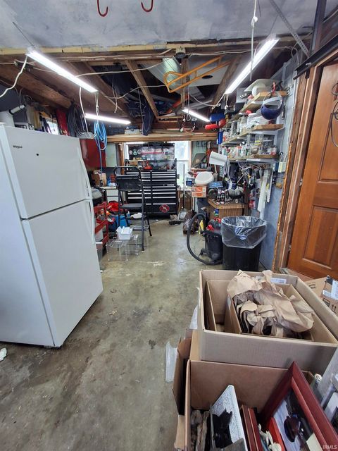 Tiny photo for 17 E Ramey Street, Rossville, IN 46065 (MLS # 202614058)