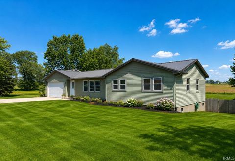 Tiny photo for 539 E Albion Street, Avilla, IN 46710 (MLS # 202618375)