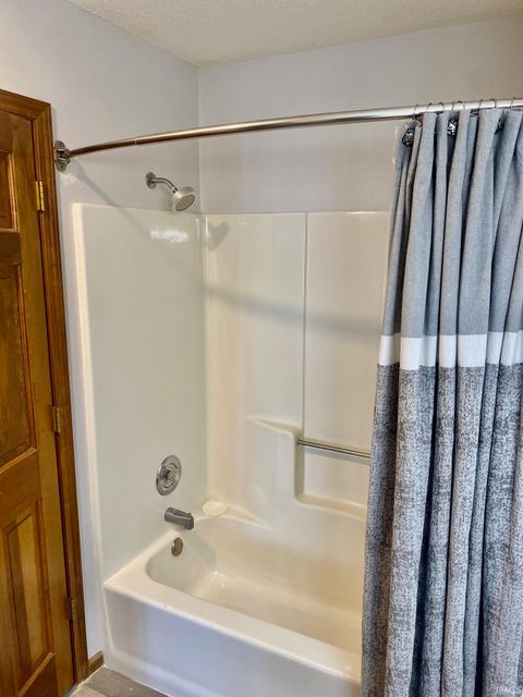 Tiny photo for 7023 Thamesford Drive, Fort Wayne, IN 46835 (MLS # 202615617)