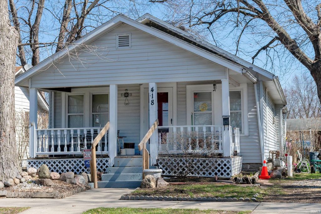 Photo of 418 S Merrifield Ave #2, Mishawaka, IN 46544 (MLS # 202609454)