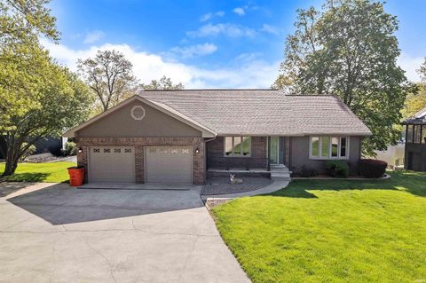 Tiny photo for 618 Beechwood Drive, Monticello, IN 47960 (MLS # 202616112)