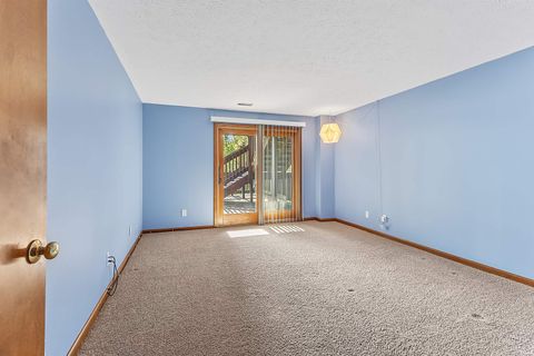 Tiny photo for 618 Beechwood Drive, Monticello, IN 47960 (MLS # 202616112)