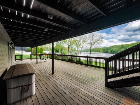 Tiny photo for 618 Beechwood Drive, Monticello, IN 47960 (MLS # 202616112)