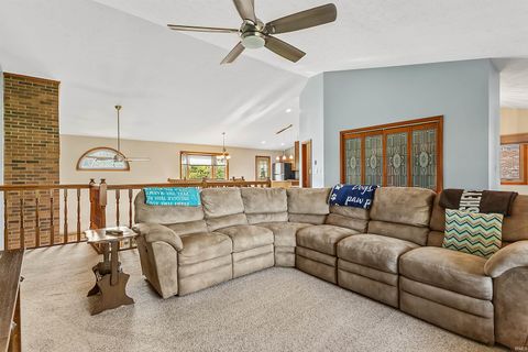 Tiny photo for 618 Beechwood Drive, Monticello, IN 47960 (MLS # 202616112)