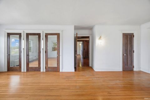 Tiny photo for 103 E Walnut Street, Chalmers, IN 47929 (MLS # 202616490)