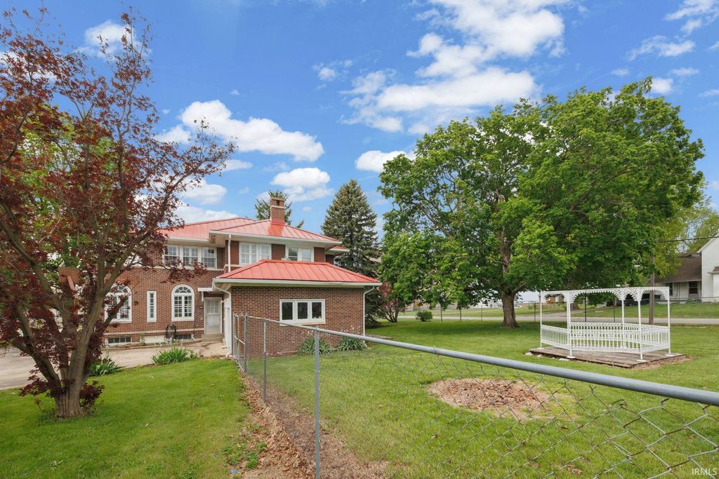 Photo of 103 E Walnut Street, Chalmers, IN 47929 (MLS # 202616490)