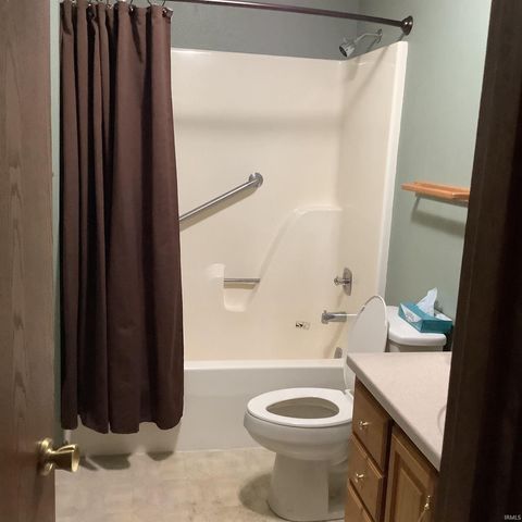 Tiny photo for 2813 ROCKFORD CT SO Circle, Kokomo, IN 46902 (MLS # 202543458)