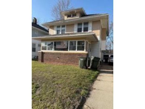 525 E Indiana Avenue, South Bend, IN 46613 - MLS#: 202511943
