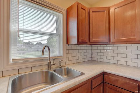 Tiny photo for 2037 E Virginia Street, Evansville, IN 47711 (MLS # 202614398)