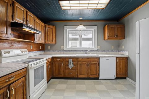 Tiny photo for 220 Hickory Street, Lafayette, IN 47905 (MLS # 202548750)