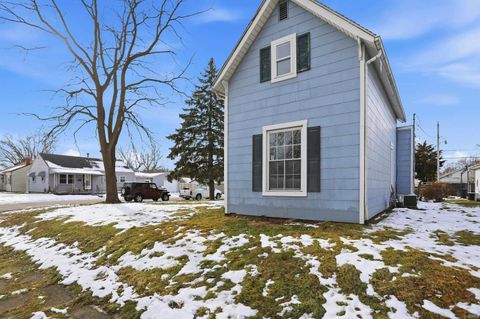 Tiny photo for 220 Hickory Street, Lafayette, IN 47905 (MLS # 202548750)