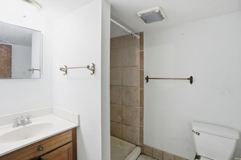 Tiny photo for 220 Hickory Street, Lafayette, IN 47905 (MLS # 202548750)