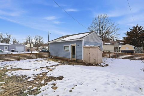 Tiny photo for 220 Hickory Street, Lafayette, IN 47905 (MLS # 202548750)