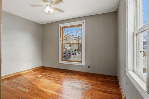 Tiny photo for 220 Hickory Street, Lafayette, IN 47905 (MLS # 202548750)