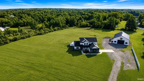 Tiny photo for 1163 E 600 N Road, Columbia City, IN 46725 (MLS # 202635212)
