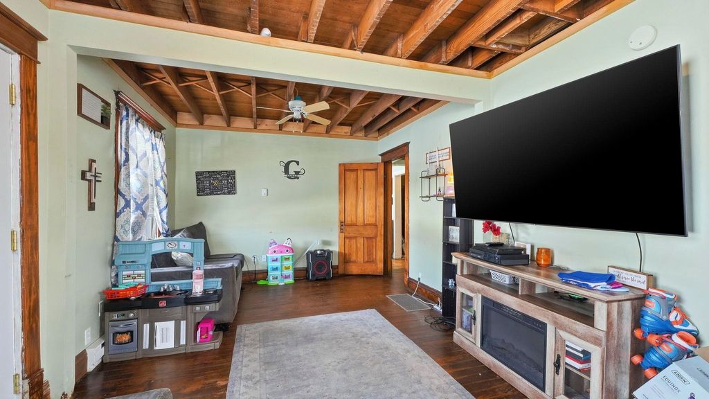 Photo of 202 E Whitley Street #2, Churubusco, IN 46723 (MLS # 202602821)