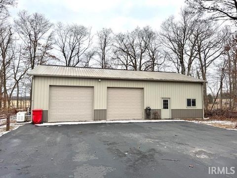 Tiny photo for 4975 W 200 South Road, Winamac, IN 46996 (MLS # 202601874)