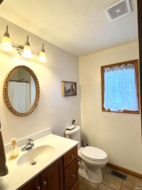 Tiny photo for 4975 W 200 South Road, Winamac, IN 46996 (MLS # 202601874)