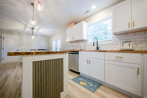 Tiny photo for 376 ARIEL Drive, Kokomo, IN 46901 (MLS # 202619226)