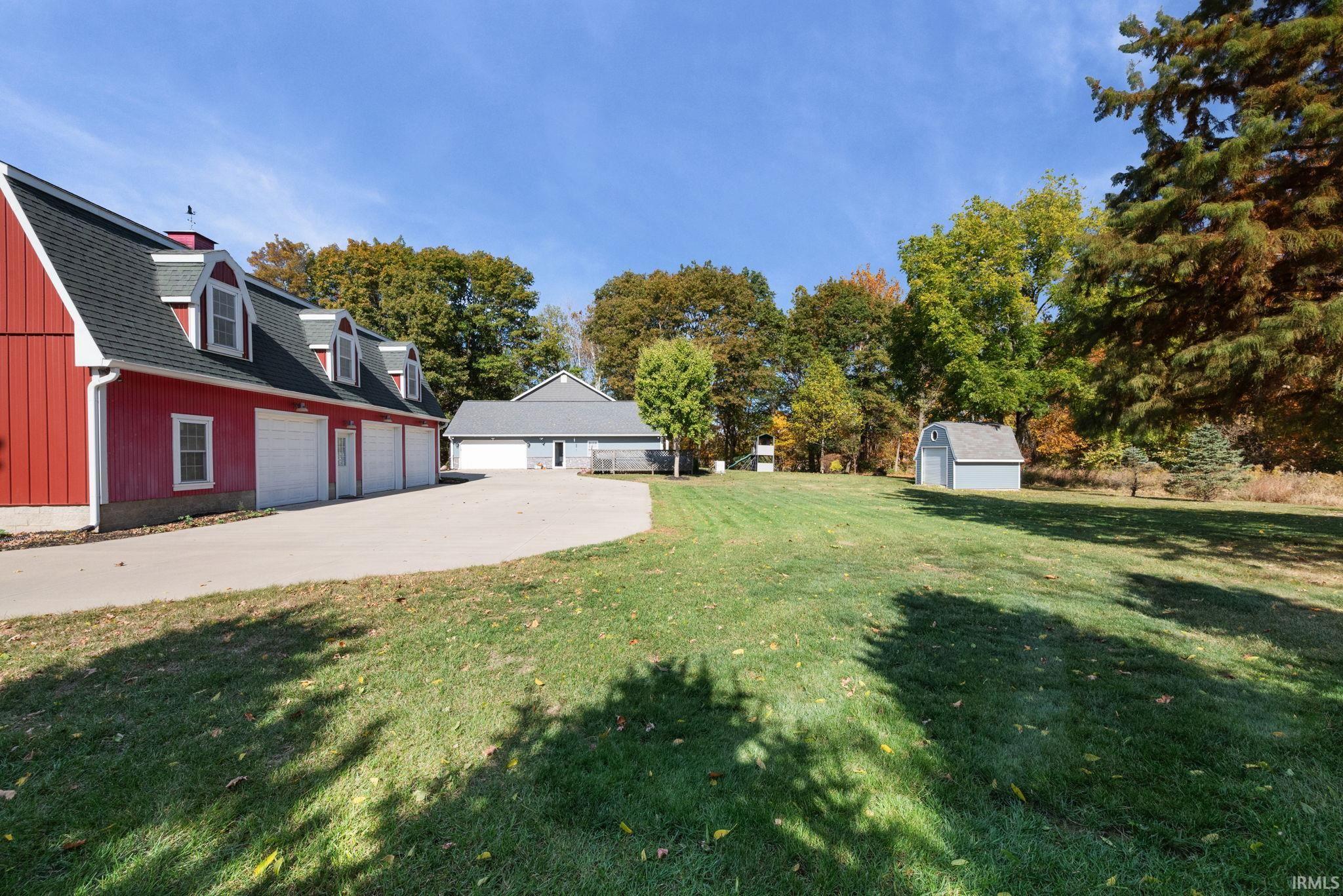 Rossville, Indiana 46065, United States, 3 Bedrooms Bedrooms, ,3 BathroomsBathrooms,Residential,Pending,236662